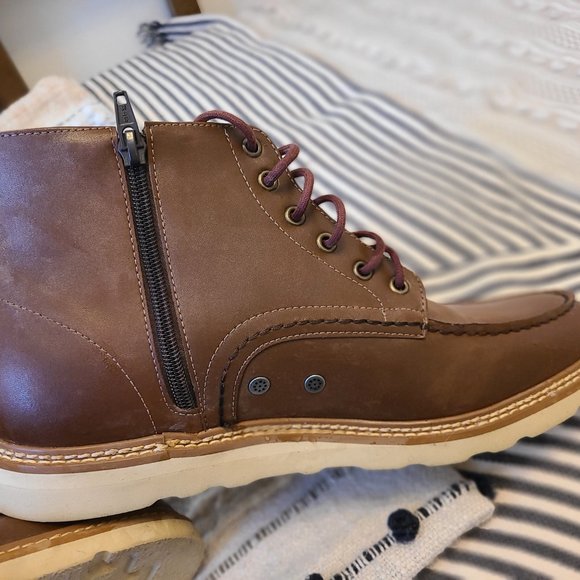 Stockholm Chukka Men's Boot - Picture 7 of 11